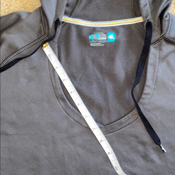 Fitted hoodie by UNDER ARMOUR (5324) - Picture 8 of 10